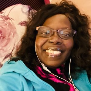 Meet your Posher, Vernae